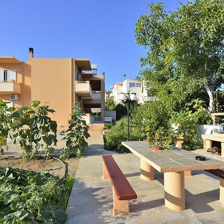 Sofoklis Apts スタロス エクステリア 写真